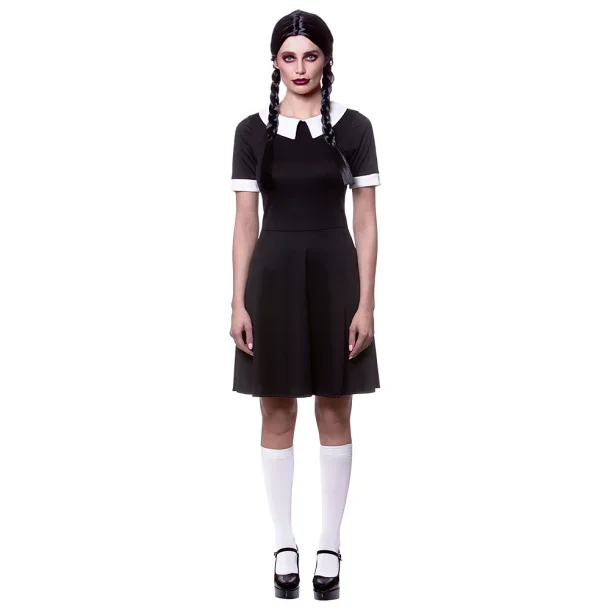 Creepy School Girl - Wednesday 